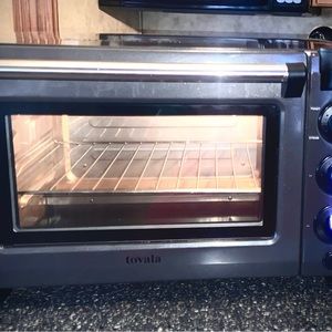 The Tovala Smart Oven Gen 2 is built around chief curated meal kits